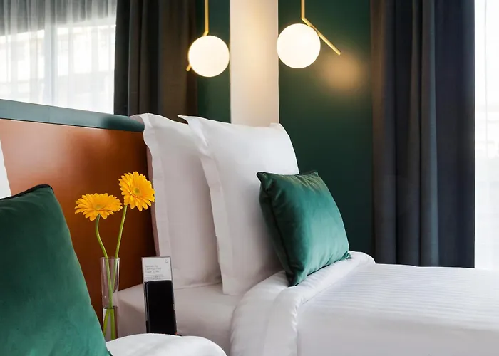 Hotel Neho Croisette 4*