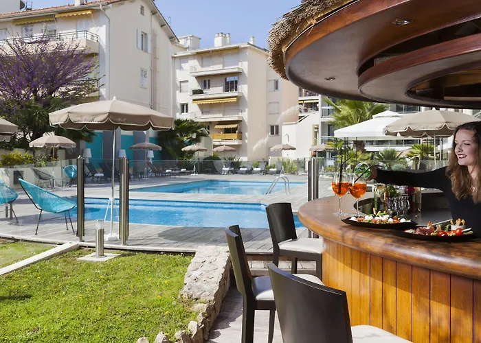 Neho Croisette فندق