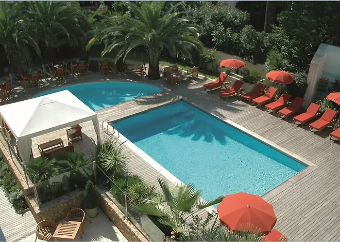 Neho Croisette 4* كان