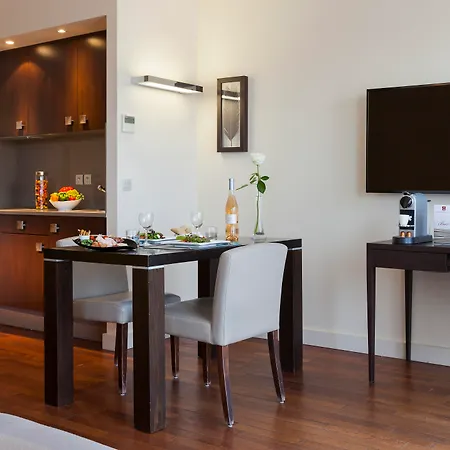 Hotel Neho Croisette 4*