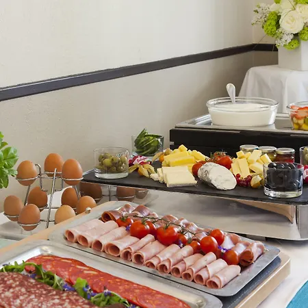 Neho Croisette Hotel