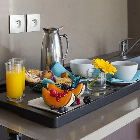 Nehô Croisette Hotel 4*